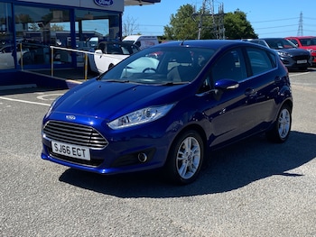 Used Ford Fiesta 2016 for sale - 78888872: Photo