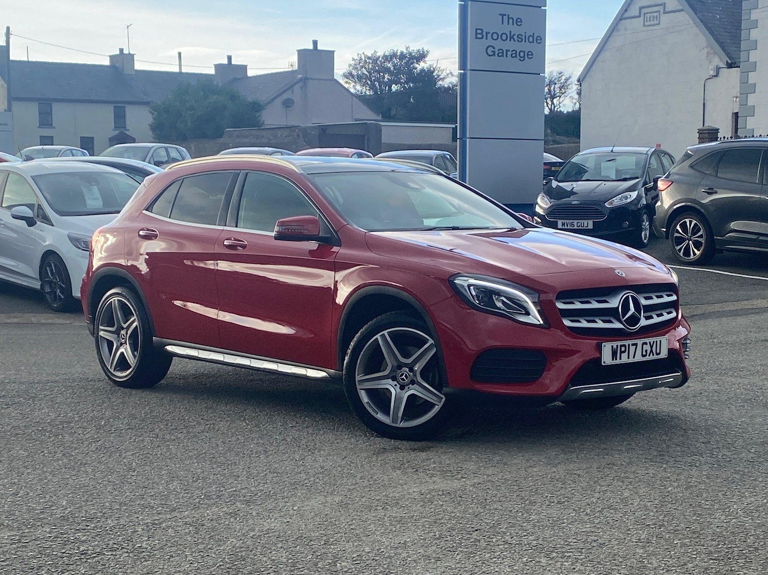 Used Mercedes-Benz GLA 2017 for sale - 76429507: Photo 1