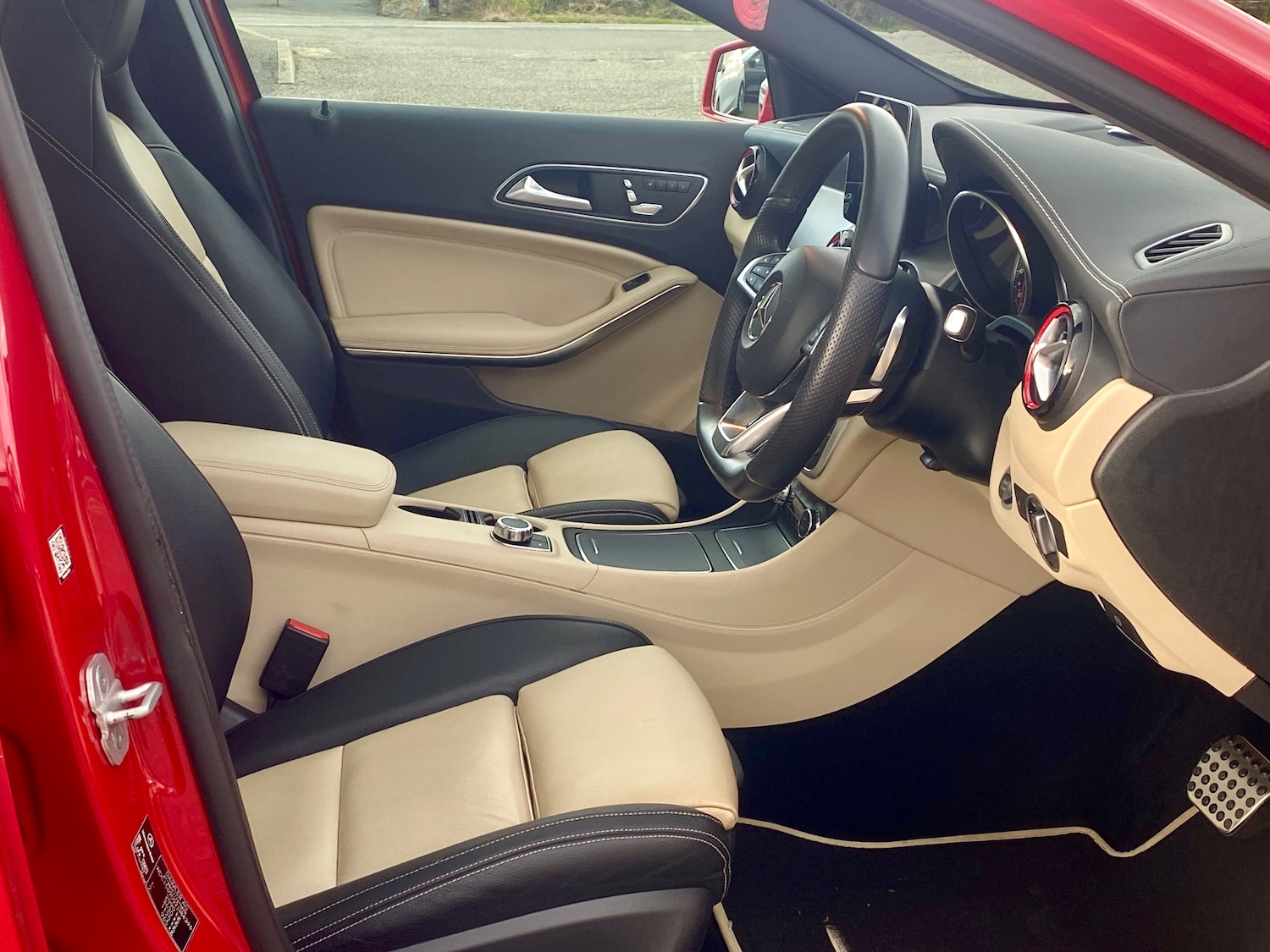 Used Mercedes-Benz GLA 2017 for sale - 76429507: Photo 12