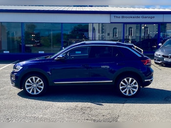 Used Volkswagen T-Roc 2019 for sale - 78836081: Photo