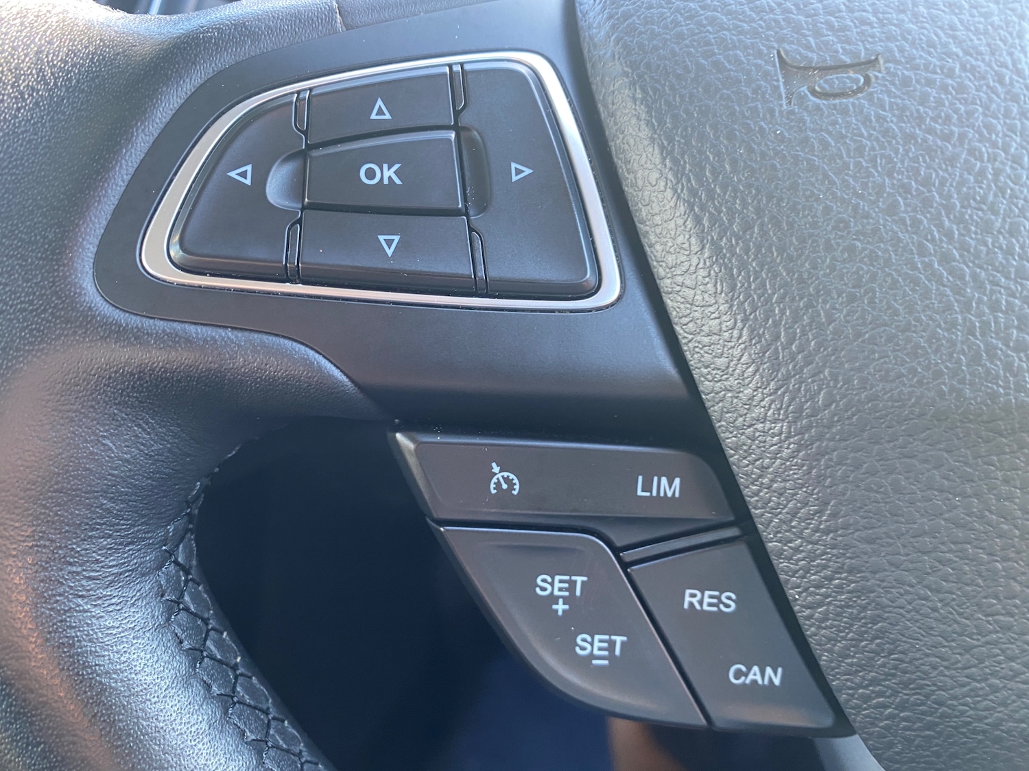 Used Ford Focus 2017 for sale - 77775309: Photo 16