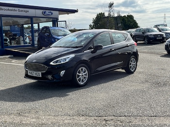 Used Ford Fiesta 2017 for sale - 75536098: Photo
