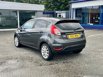 Used Ford Fiesta 2017 for sale - 78789401: Photo