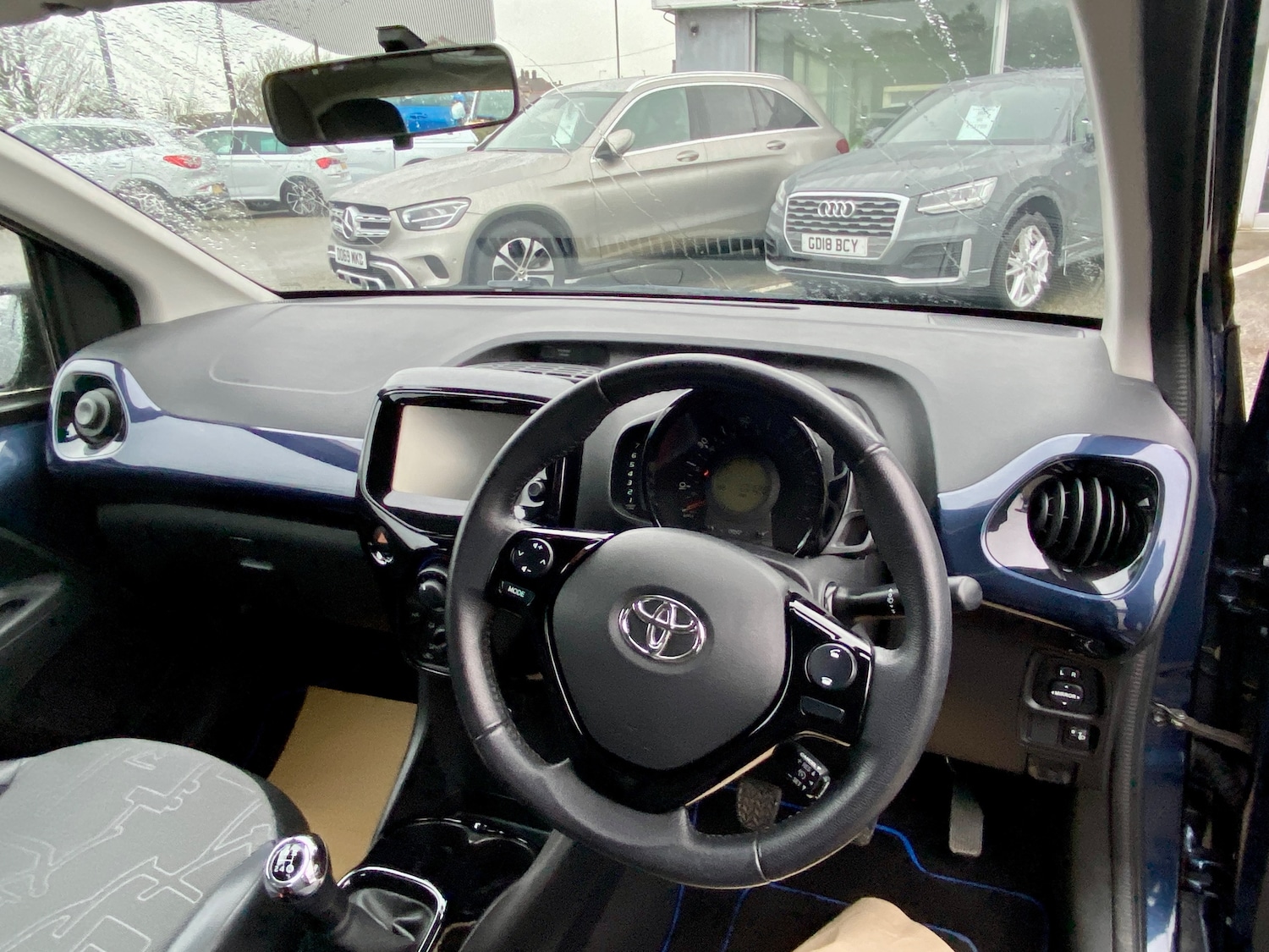 Used Toyota AYGO 2016 for sale - 77665973: Photo 11