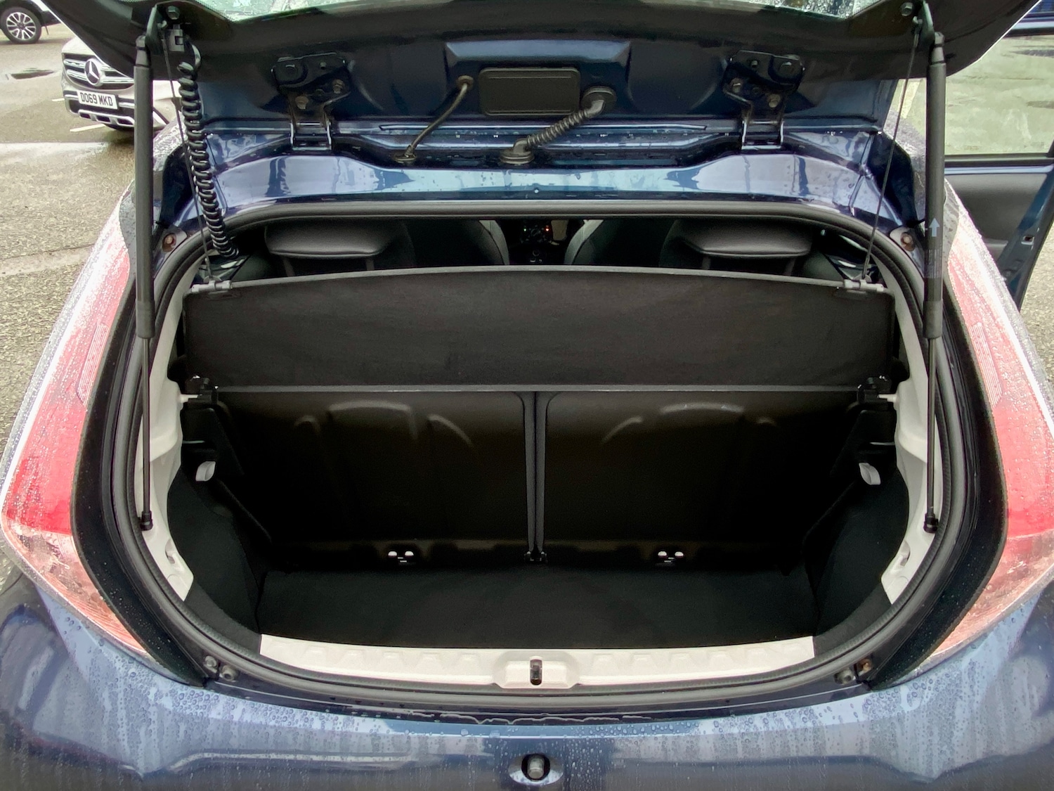 Used Toyota AYGO 2016 for sale - 77665973: Photo 12