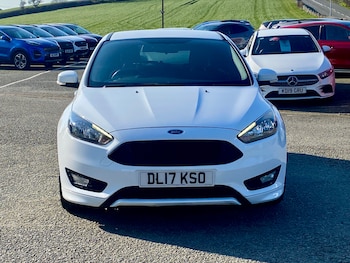 Used Ford Focus 2017 for sale - 77747410: Photo