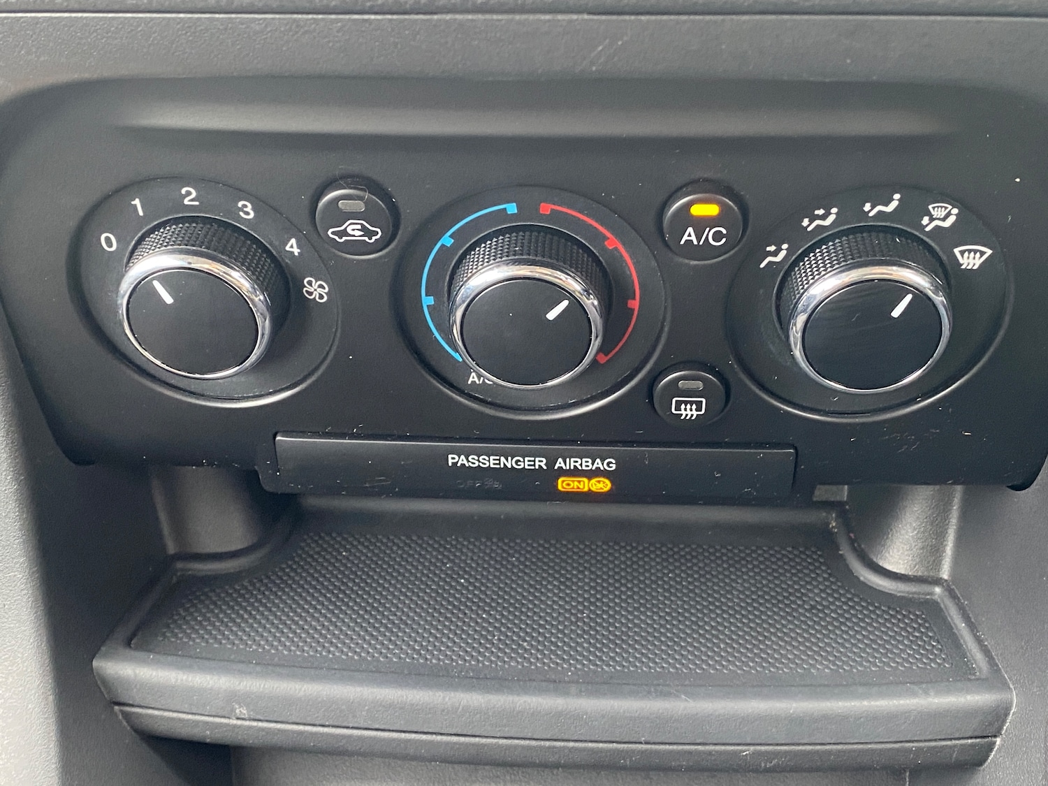 Used Ford Ka+ 2018 for sale - 76311664: Photo 17