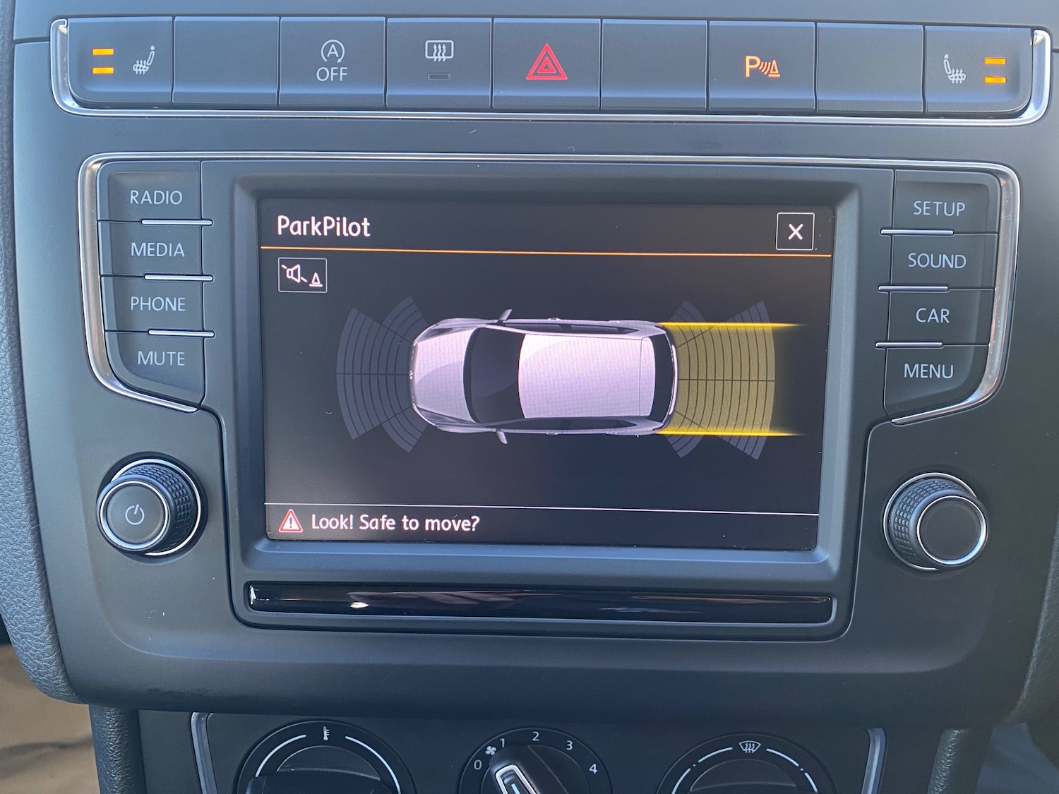 Used Volkswagen Polo 2014 for sale - 77620343: Photo 17