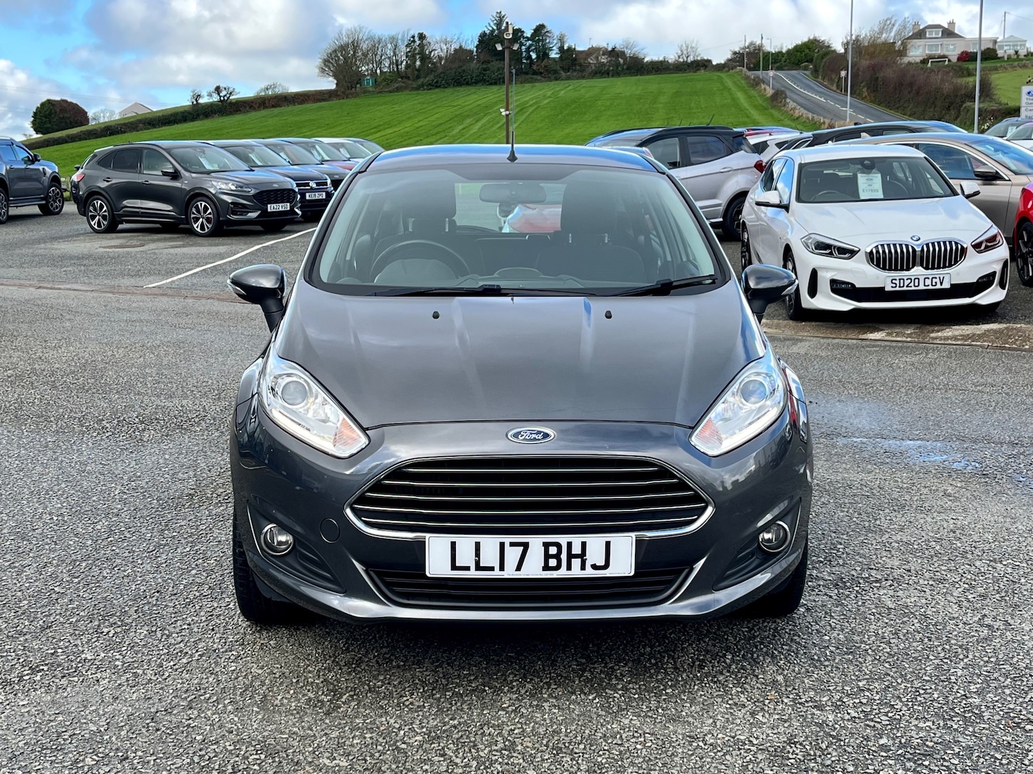 Used Ford Fiesta 2017 for sale - 76429491: Photo 2