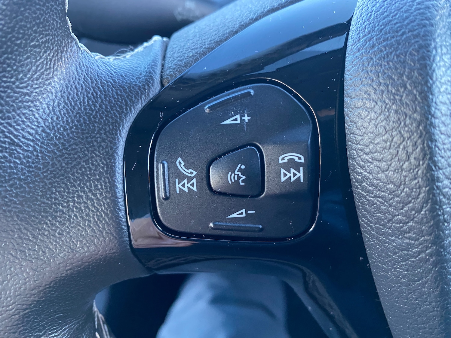 Used Ford Ka+ 2017 for sale - 77094233: Photo 14