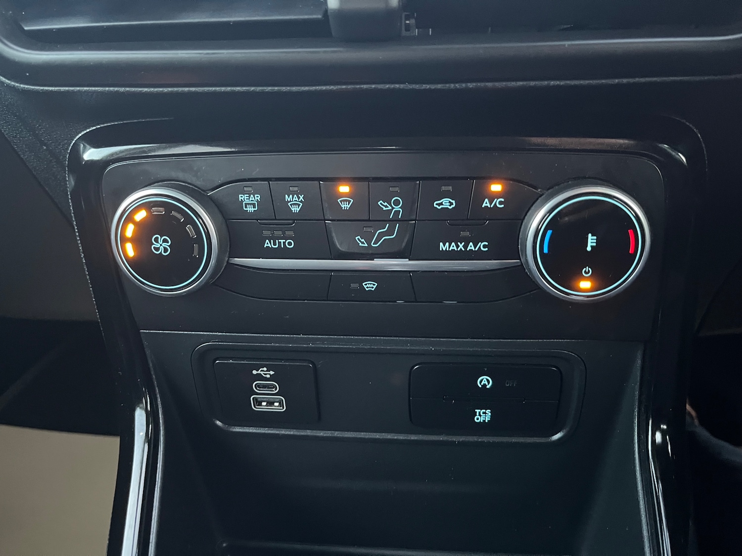 Used Ford Ecosport 2023 for sale - 77006544: Photo 15