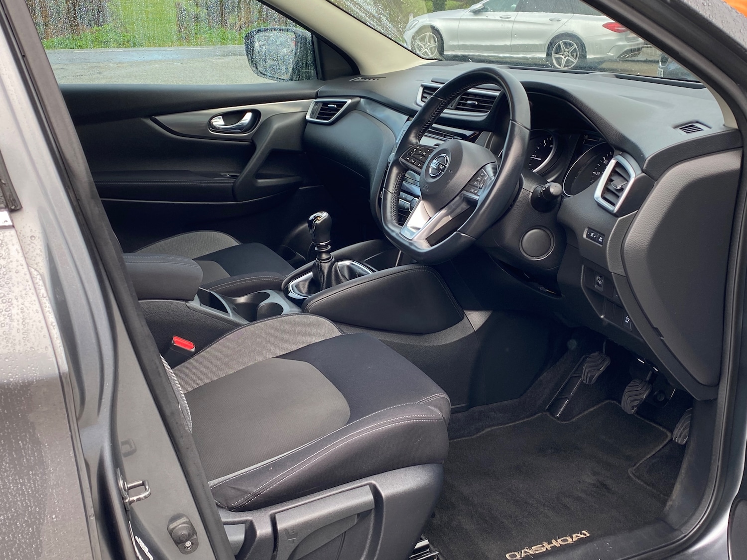 Used Nissan Qashqai 2017 for sale - 77152677: Photo 9