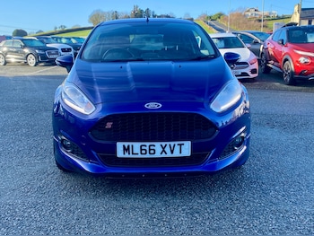 Used Ford Fiesta 2016 for sale - 76922705: Photo