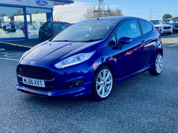 Used Ford Fiesta 2016 for sale - 76922705: Photo