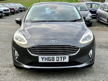 Used Ford Fiesta 2019 for sale - 76181954: Photo 2