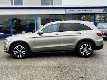 Used Mercedes-Benz GLC 2019 for sale - 77462934: Photo