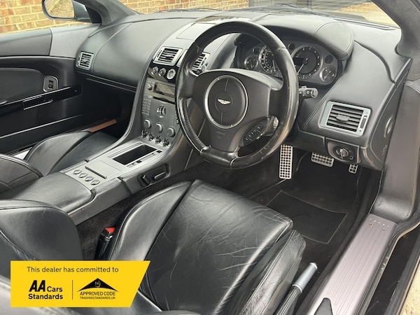 Used Aston Martin DB9 2005 for sale - 76282562: Photo 17