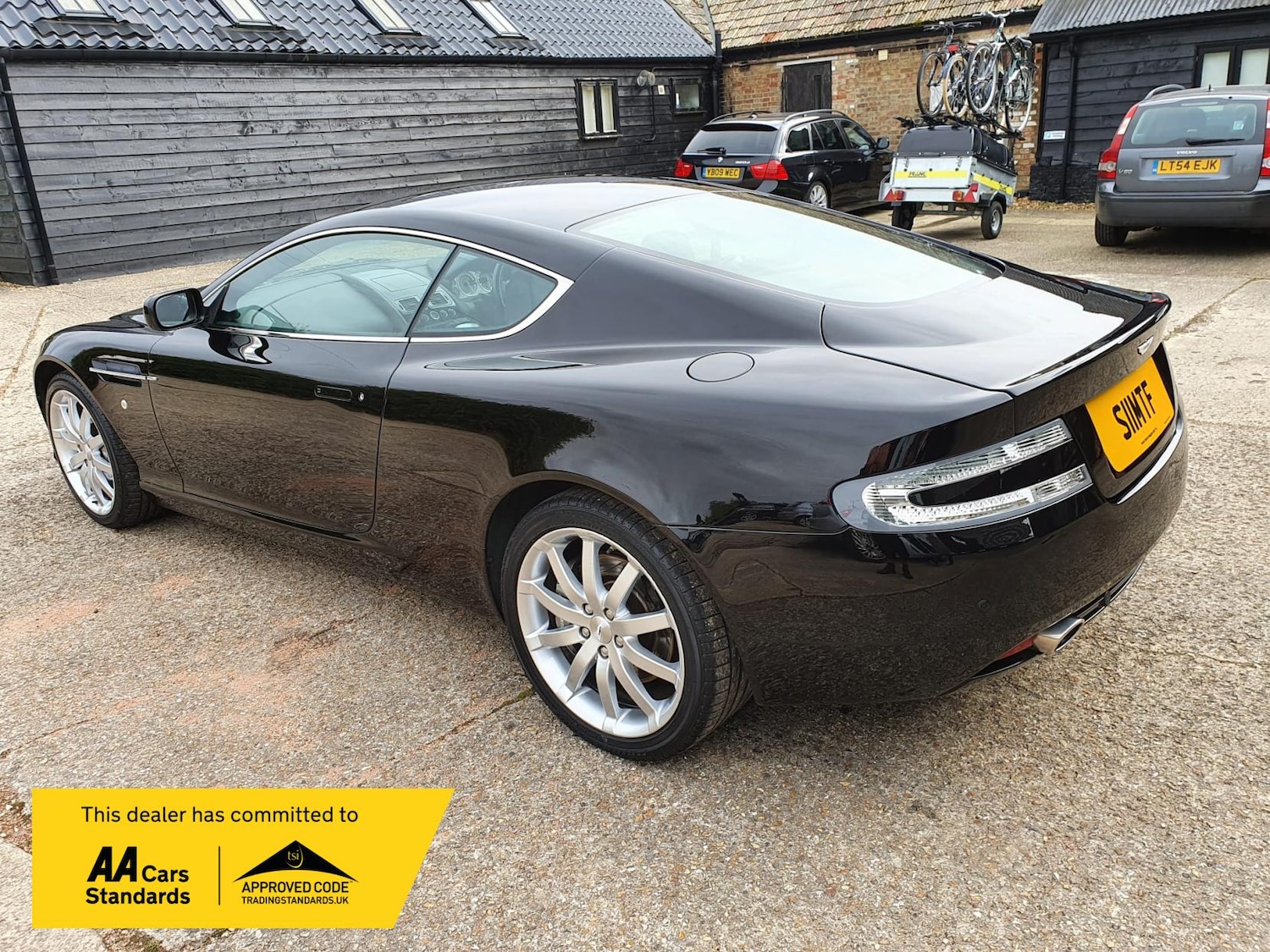 Used Aston Martin DB9 2005 for sale - 76282562: Photo 4