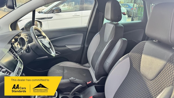 Used Vauxhall Crossland X 2018 for sale - 74136882: Photo 31