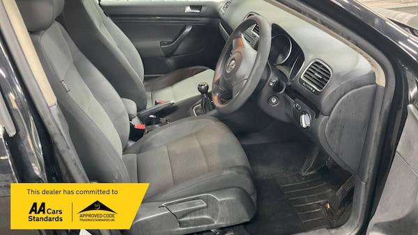 Used Volkswagen Golf 2011 for sale - 69177378: Photo 6