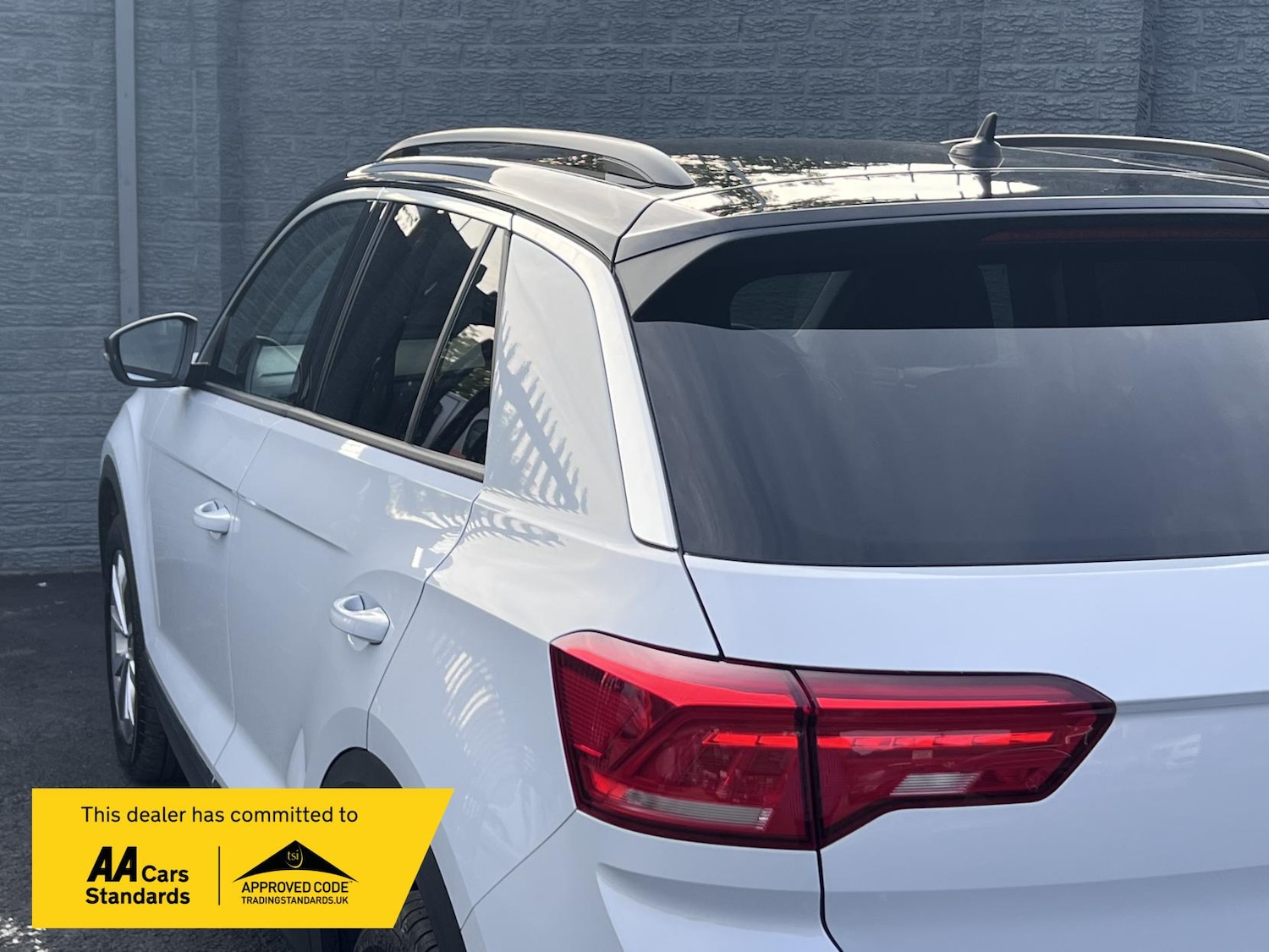 Used Volkswagen T-Roc 2019 for sale - 76131398: Photo 11