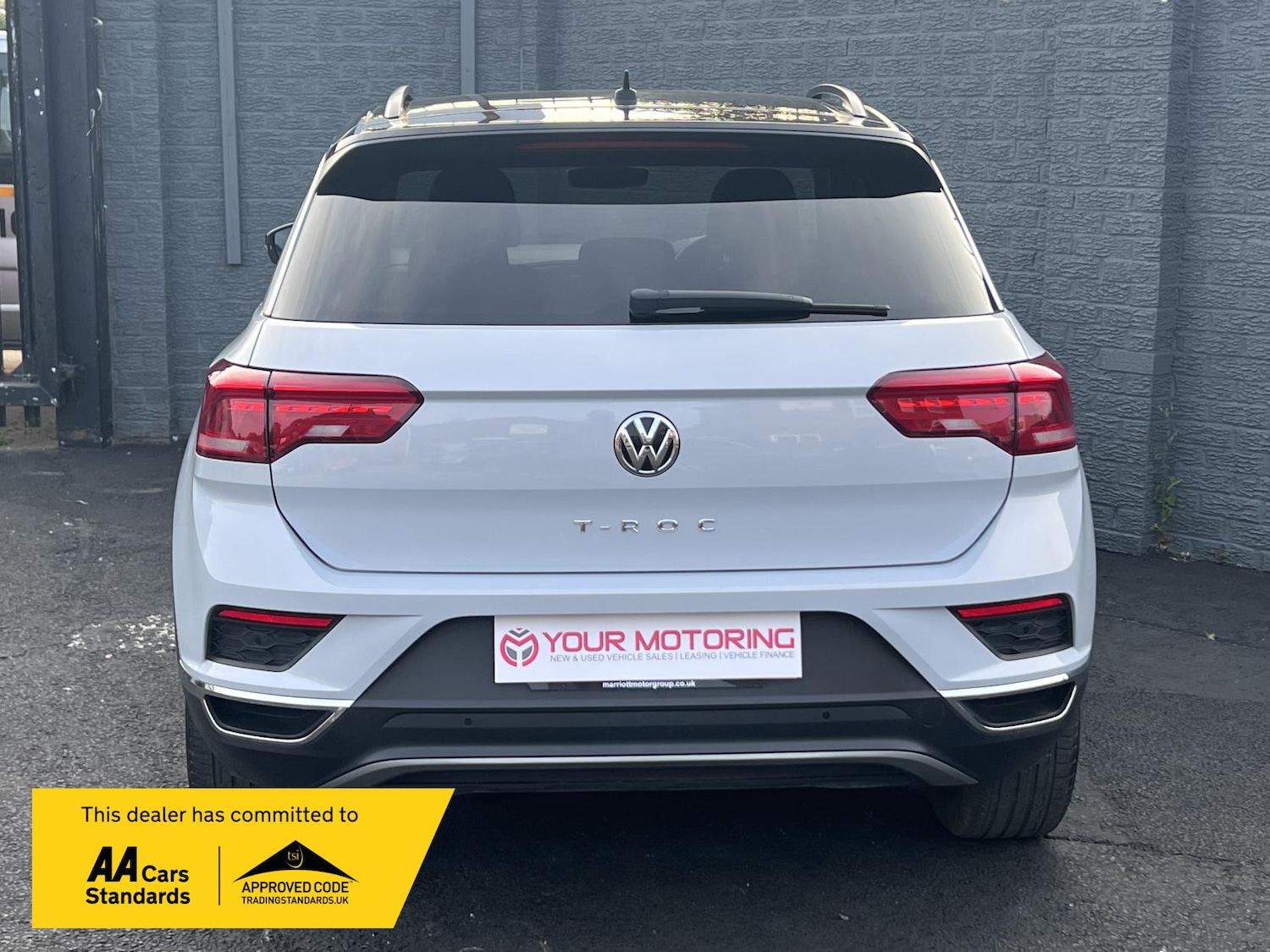 Used Volkswagen T-Roc 2019 for sale - 76131398: Photo 12