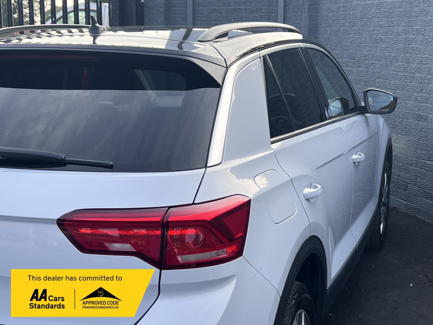 Used Volkswagen T-Roc 2019 for sale - 76131398: Photo 13