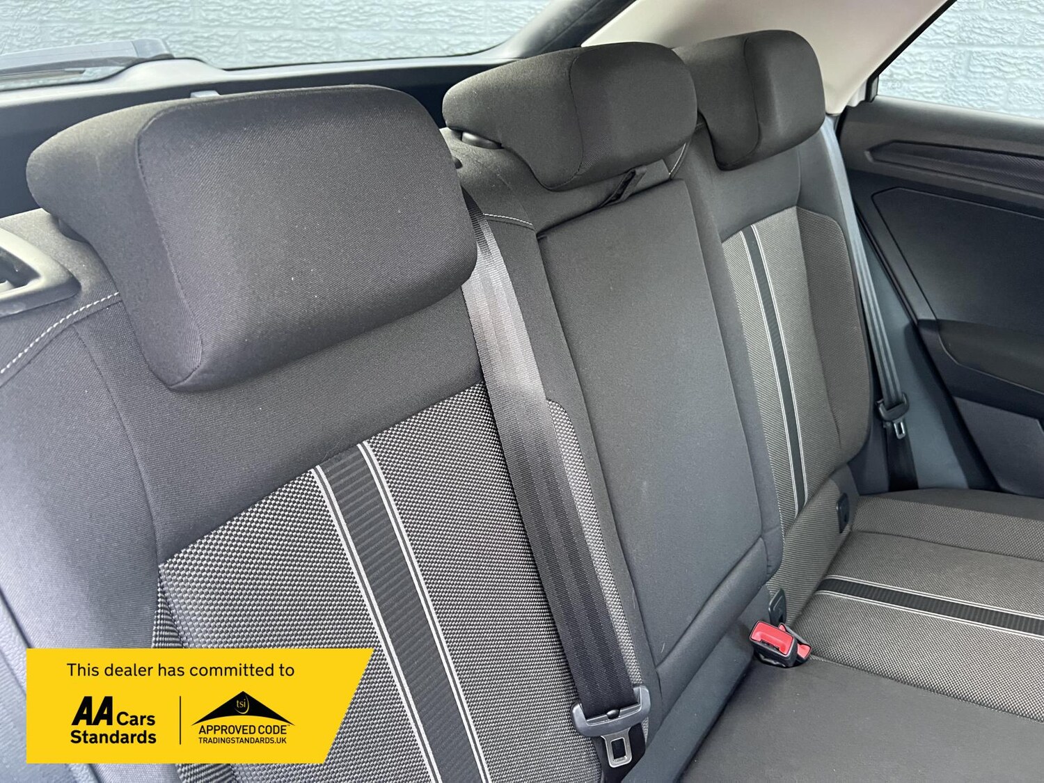 Used Volkswagen T-Roc 2019 for sale - 76131398: Photo 26