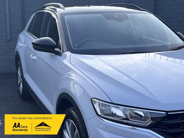 Used Volkswagen T-Roc 2019 for sale - 76131398: Photo 4