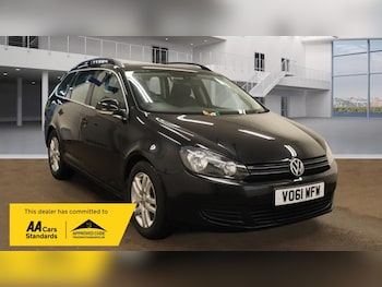 Used Volkswagen Golf 2011 for sale - 79128484: Photo