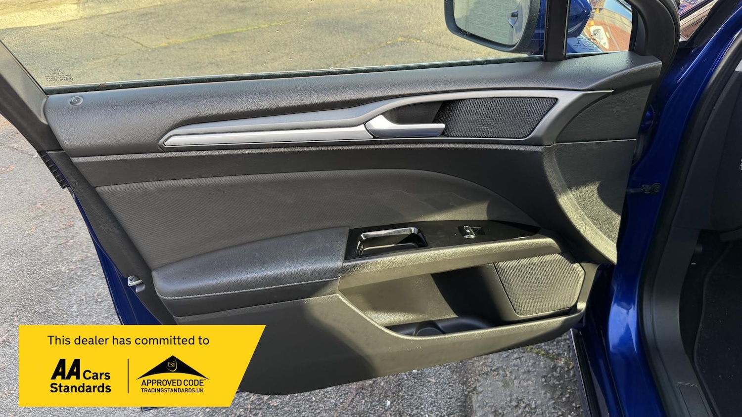 Used Ford Mondeo 2015 for sale - 77423813: Photo 32