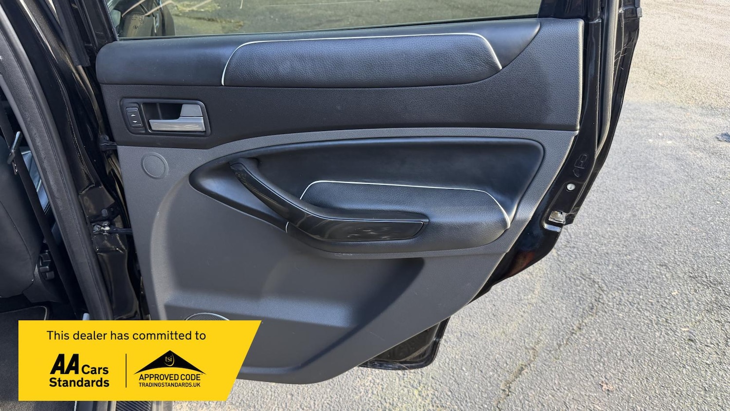 Used Ford Kuga 2010 for sale - 77423811: Photo 23