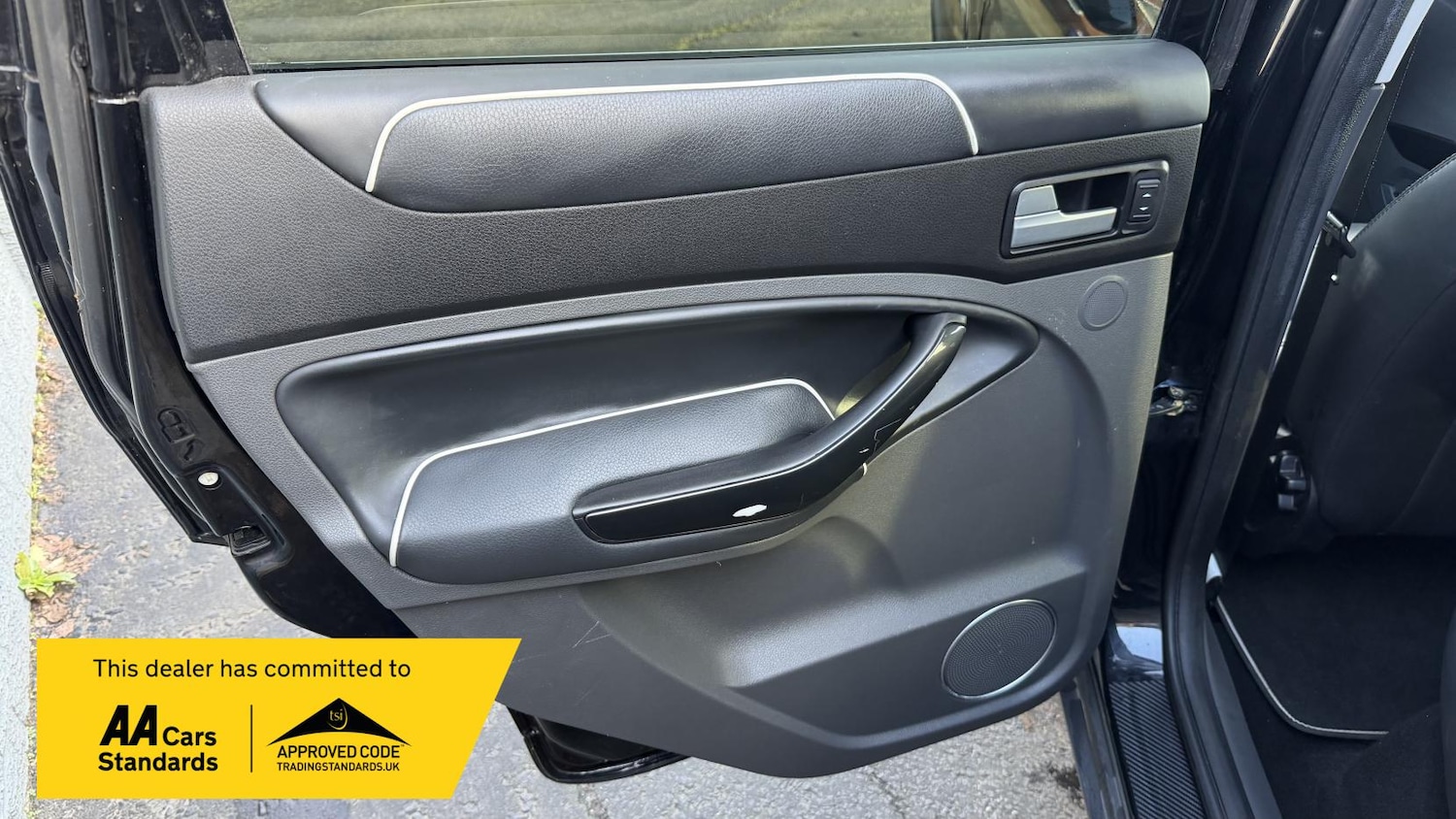 Used Ford Kuga 2010 for sale - 77423811: Photo 26