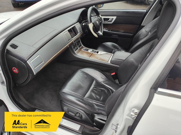 Used Jaguar XF 2013 for sale - 75230038: Photo 11
