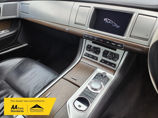 Used Jaguar XF 2013 for sale - 75230038: Photo 14
