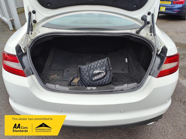 Used Jaguar XF 2013 for sale - 75230038: Photo 6