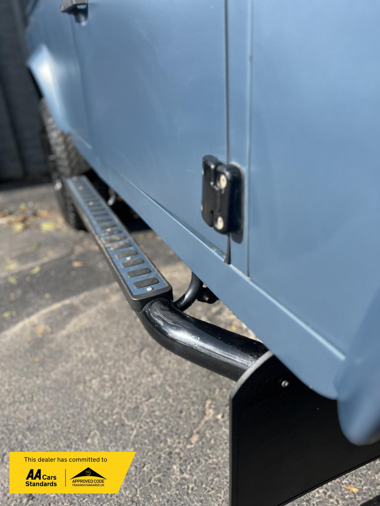 Used Land Rover Defender 110 1991 for sale - 76131400: Photo 10