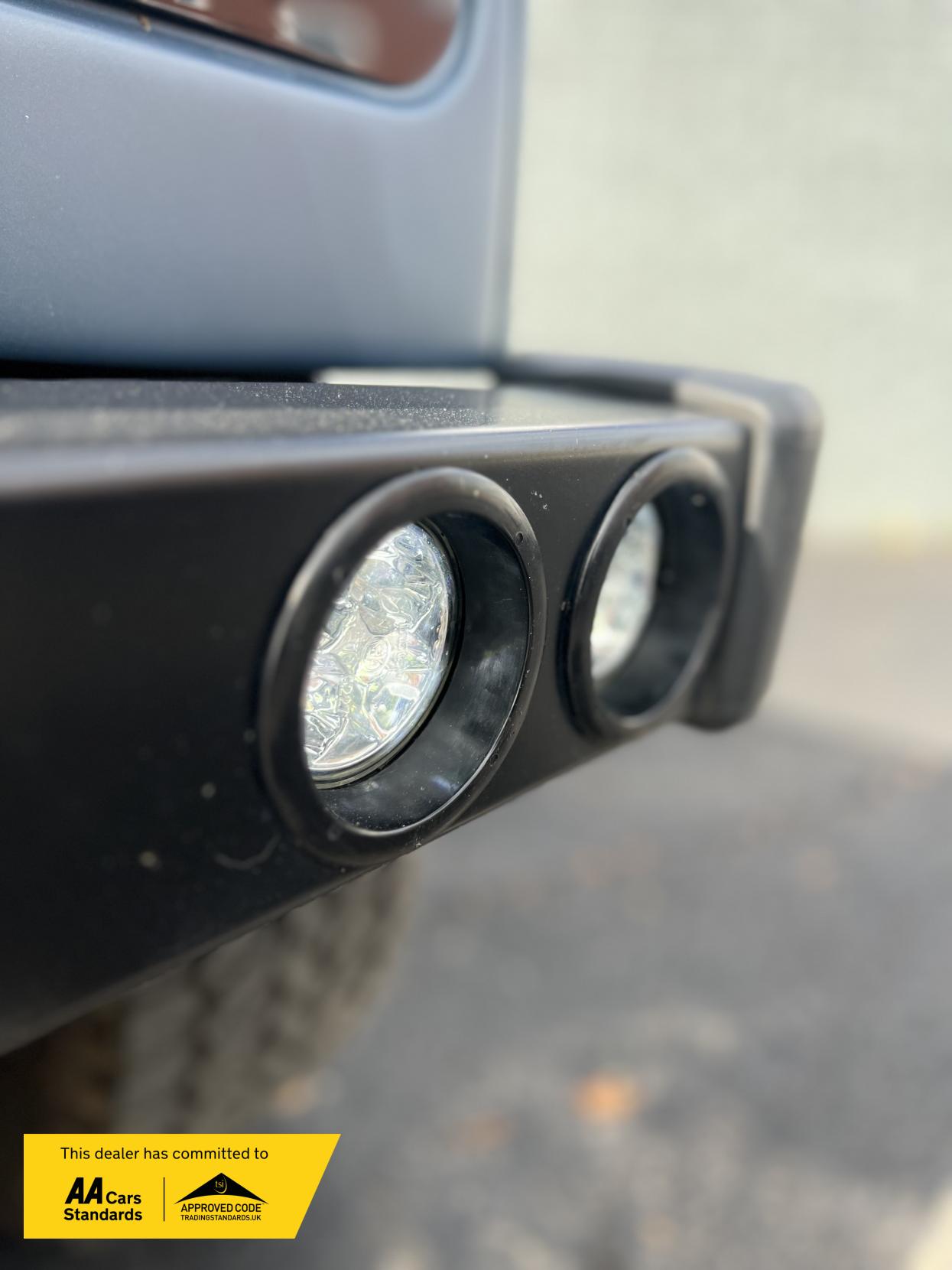 Used Land Rover Defender 110 1991 for sale - 76131400: Photo 11