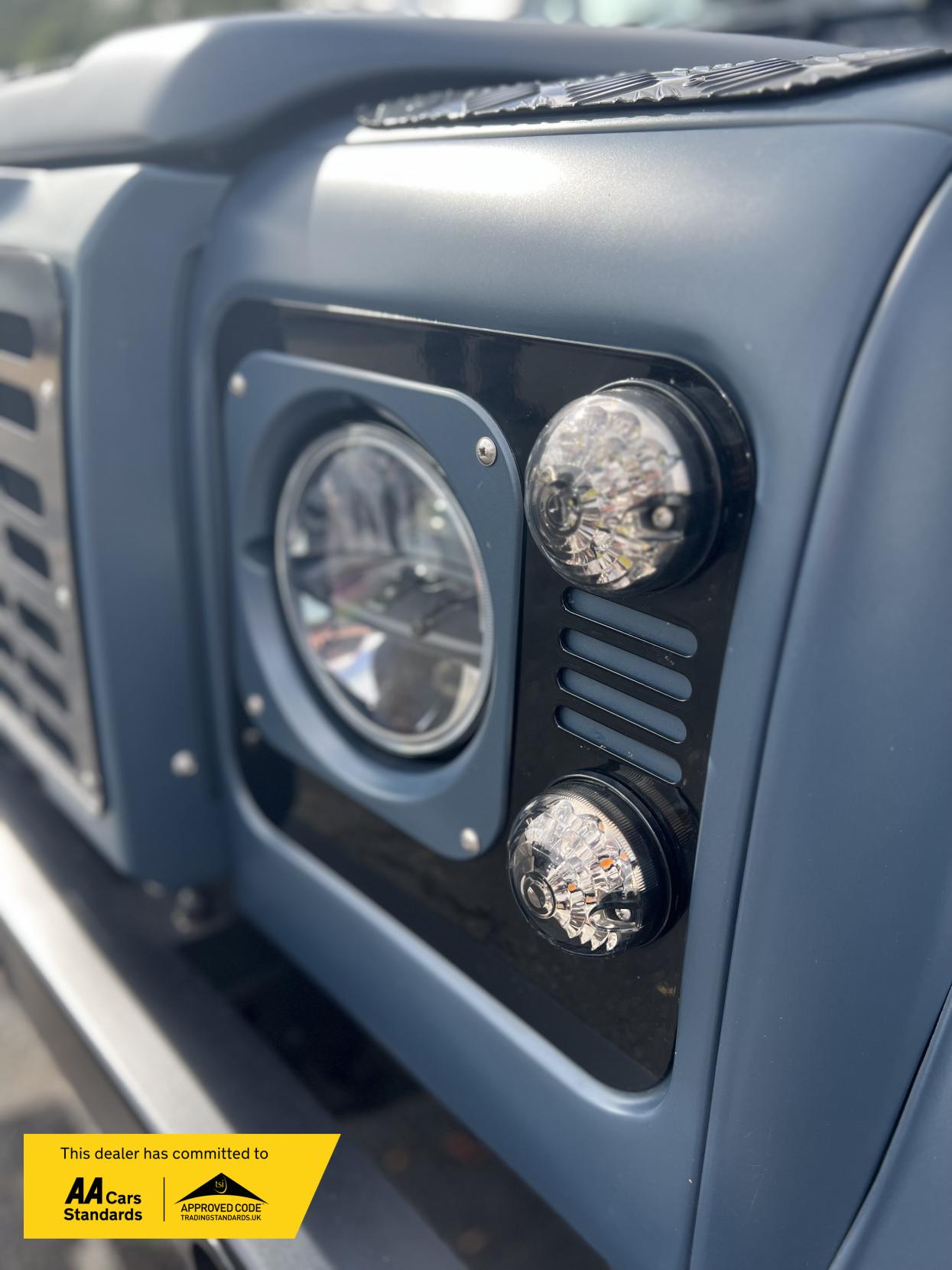 Used Land Rover Defender 110 1991 for sale - 76131400: Photo 12