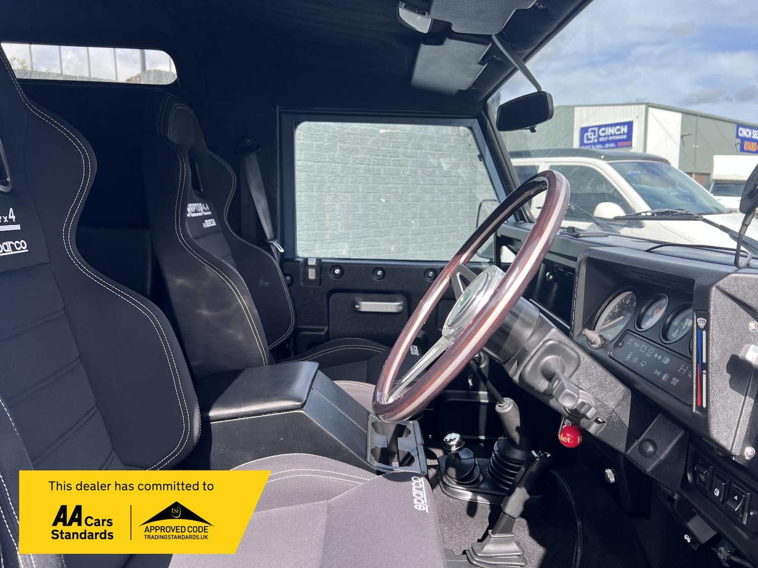 Used Land Rover Defender 110 1991 for sale - 76131400: Photo 14