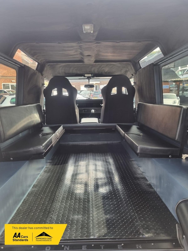 Used Land Rover Defender 110 1991 for sale - 76131400: Photo 20