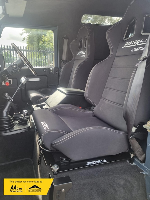 Used Land Rover Defender 110 1991 for sale - 76131400: Photo 22