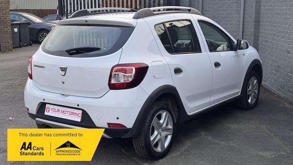 Used Dacia Sandero Stepway 2014 for sale - 73789619: Photo 15