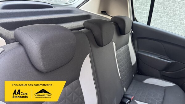 Used Dacia Sandero Stepway 2014 for sale - 73789619: Photo 23