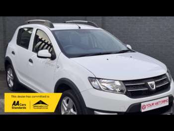 Used Dacia Sandero Stepway 2014 for sale - 73789619: Photo