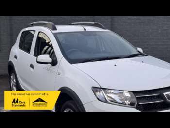 Used Dacia Sandero Stepway 2014 for sale - 73789619: Photo