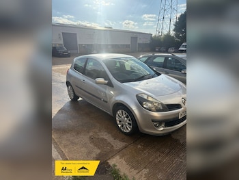 Used Renault Clio 2006 for sale - 76172724: Photo 3