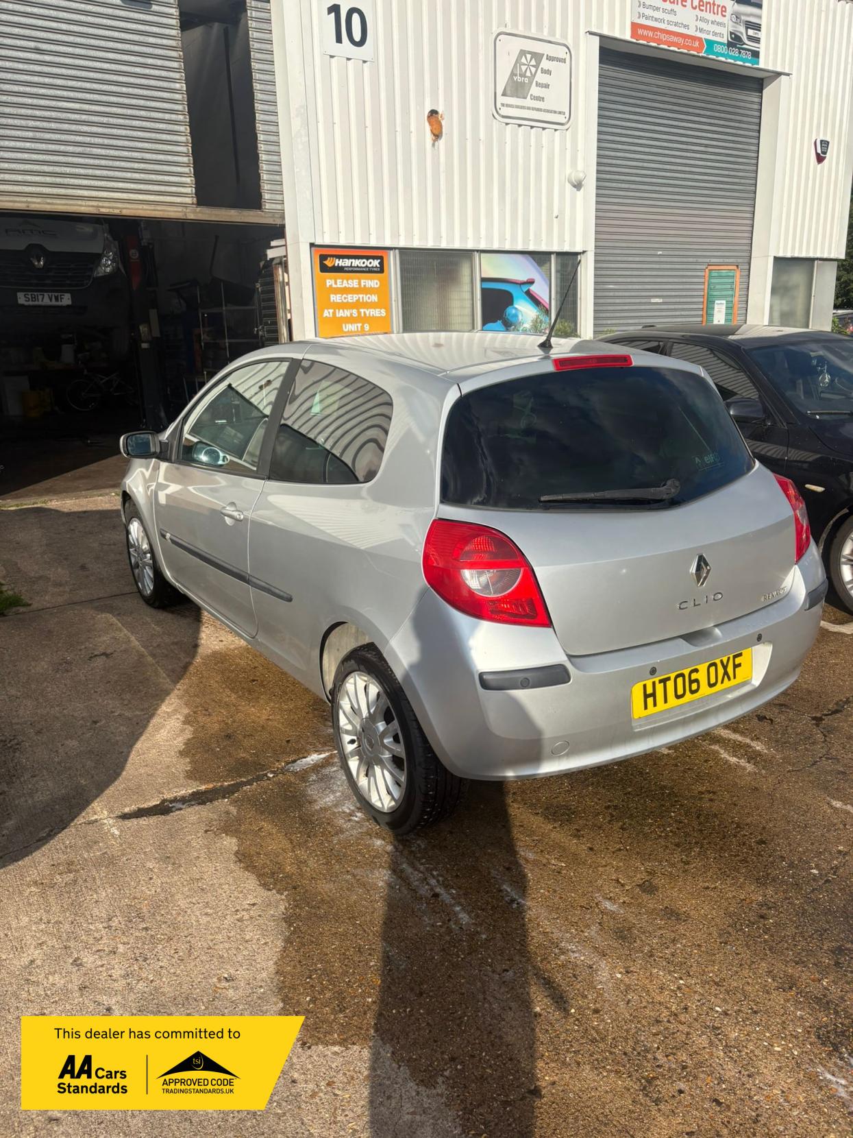Used Renault Clio 2006 for sale - 76172724: Photo 4