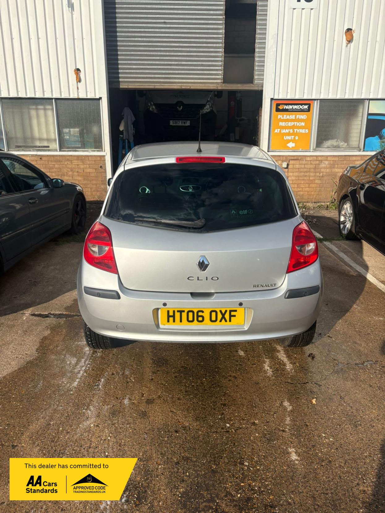 Used Renault Clio 2006 for sale - 76172724: Photo 5