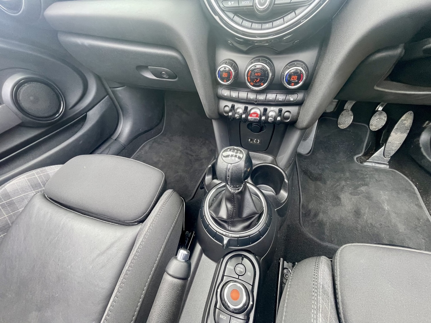 Used MINI Convertible 2017 for sale - 77453348: Photo 14